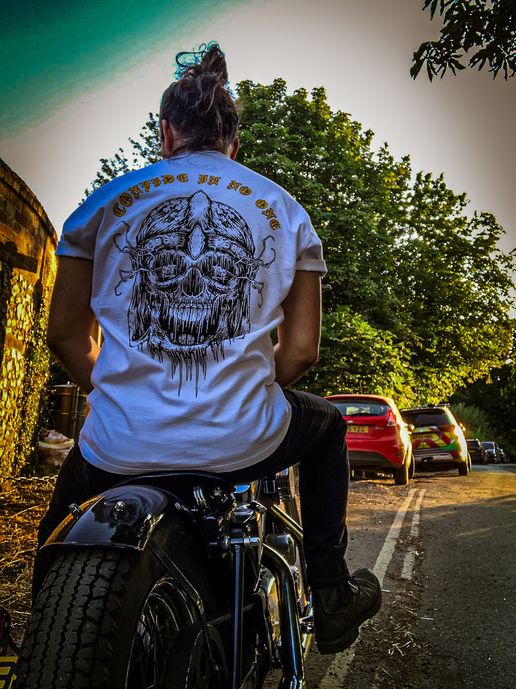 Confide In No One T-Shirt